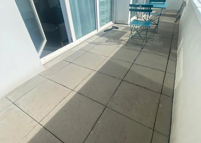 F1 Hyper Centre Avec Garage, Terrasse 8 M2, Lumineux, Wifi Apartment